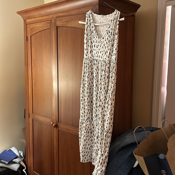 Jessica Simpson Sleeveless Sundress size Smalll - Picture 2 of 5